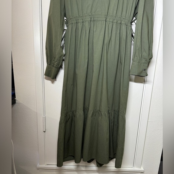 Rails Green Maple Olive Smoke Long Sleeve V Neckline Midi Dress Size Medium - Picture 6 of 16